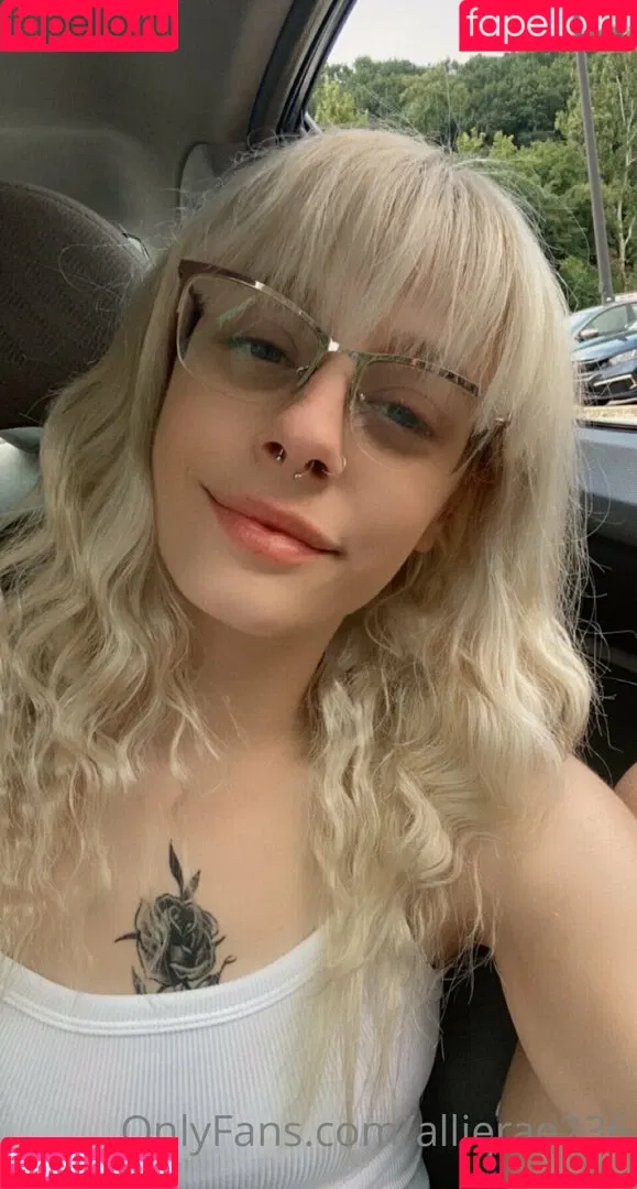 allierae236 Onlyfans Photo Gallery 