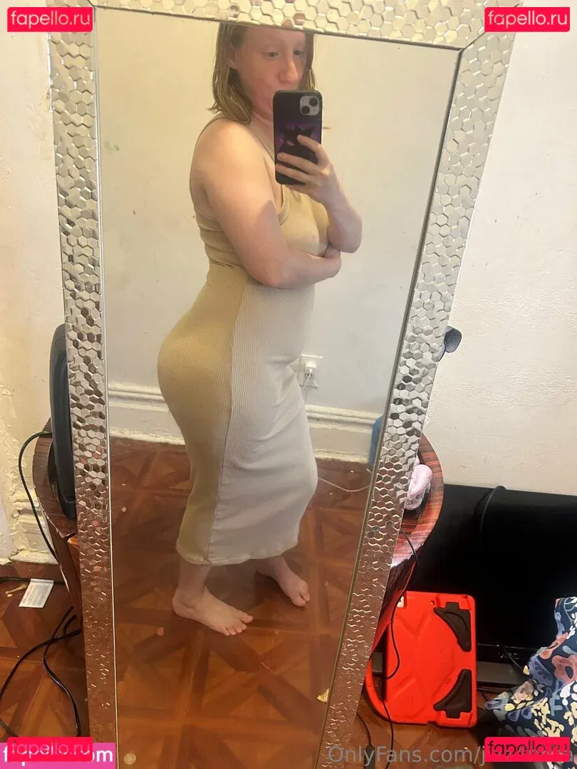 jizz4nora Onlyfans Photo Gallery 