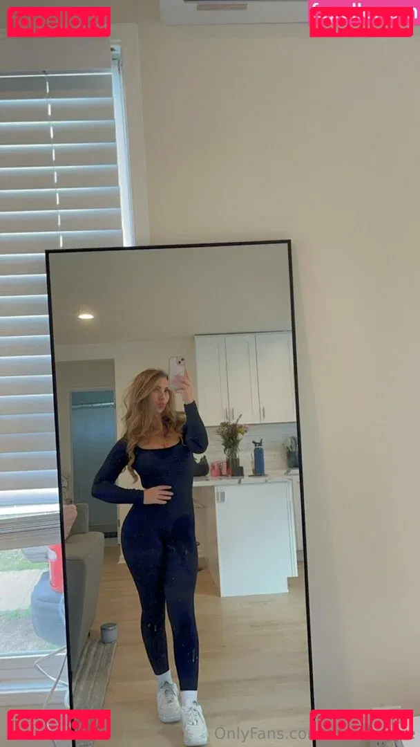 itssofiarose Onlyfans Photo Gallery 