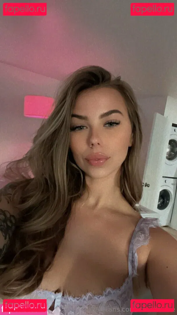 itssofiarose Onlyfans Photo Gallery 