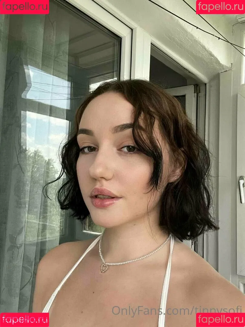 tinnysofi Onlyfans Photo Gallery 