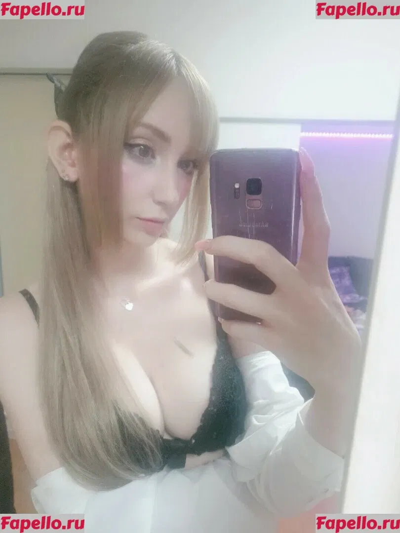 Meki Onlyfans Photo Gallery 