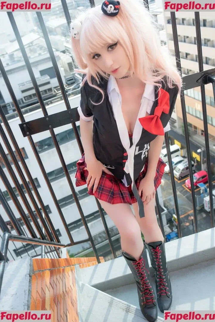 Meki Onlyfans Photo Gallery 