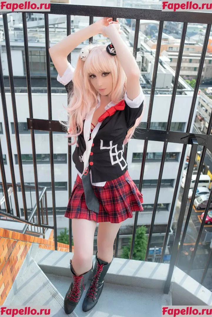 Meki Onlyfans Photo Gallery 