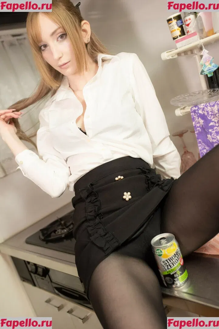 Meki Onlyfans Photo Gallery 