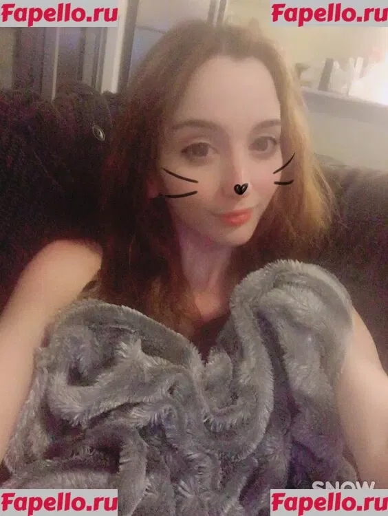 Meki Onlyfans Photo Gallery 