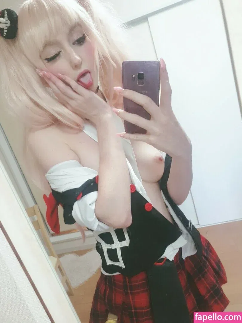 Meki Onlyfans Photo Gallery 