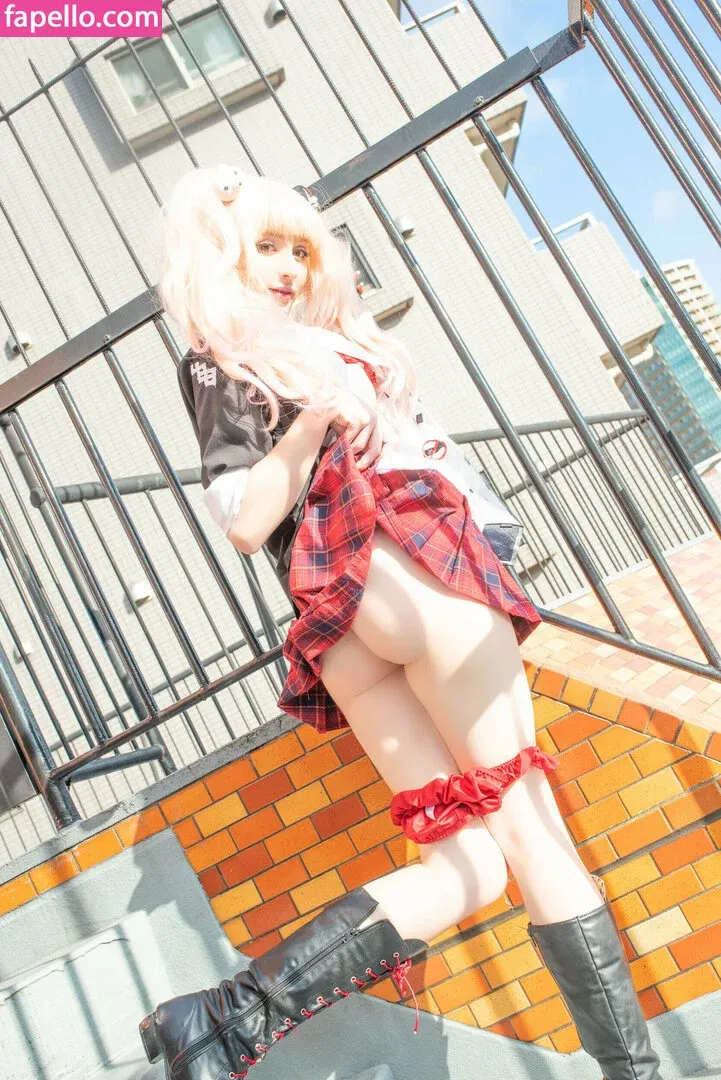 Meki Onlyfans Photo Gallery 