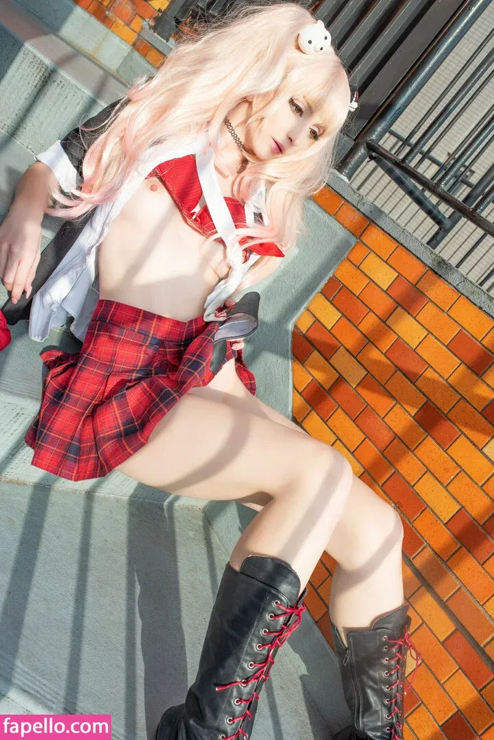 Meki Onlyfans Photo Gallery 