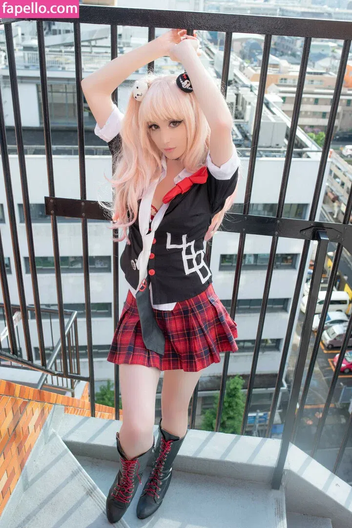 Meki Onlyfans Photo Gallery 