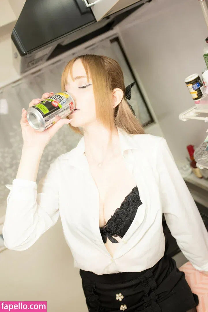 Meki Onlyfans Photo Gallery 