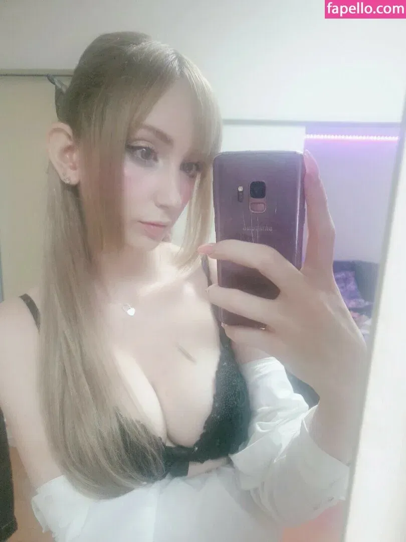 Meki Onlyfans Photo Gallery 