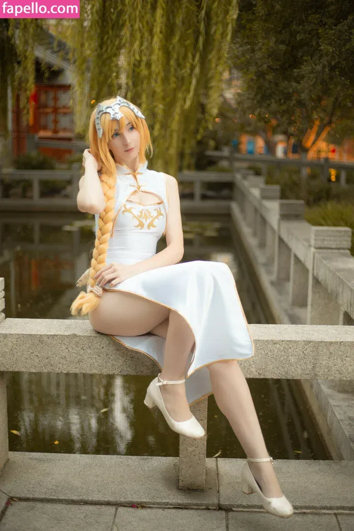 Meki Onlyfans Photo Gallery 