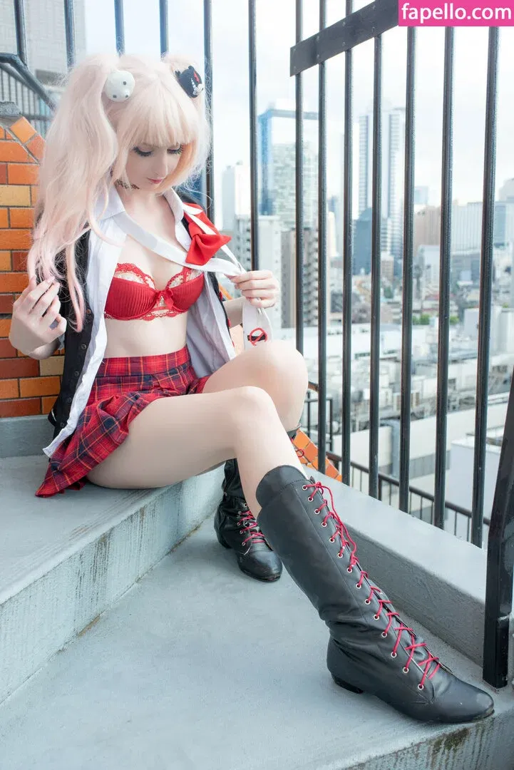 Meki Onlyfans Photo Gallery 