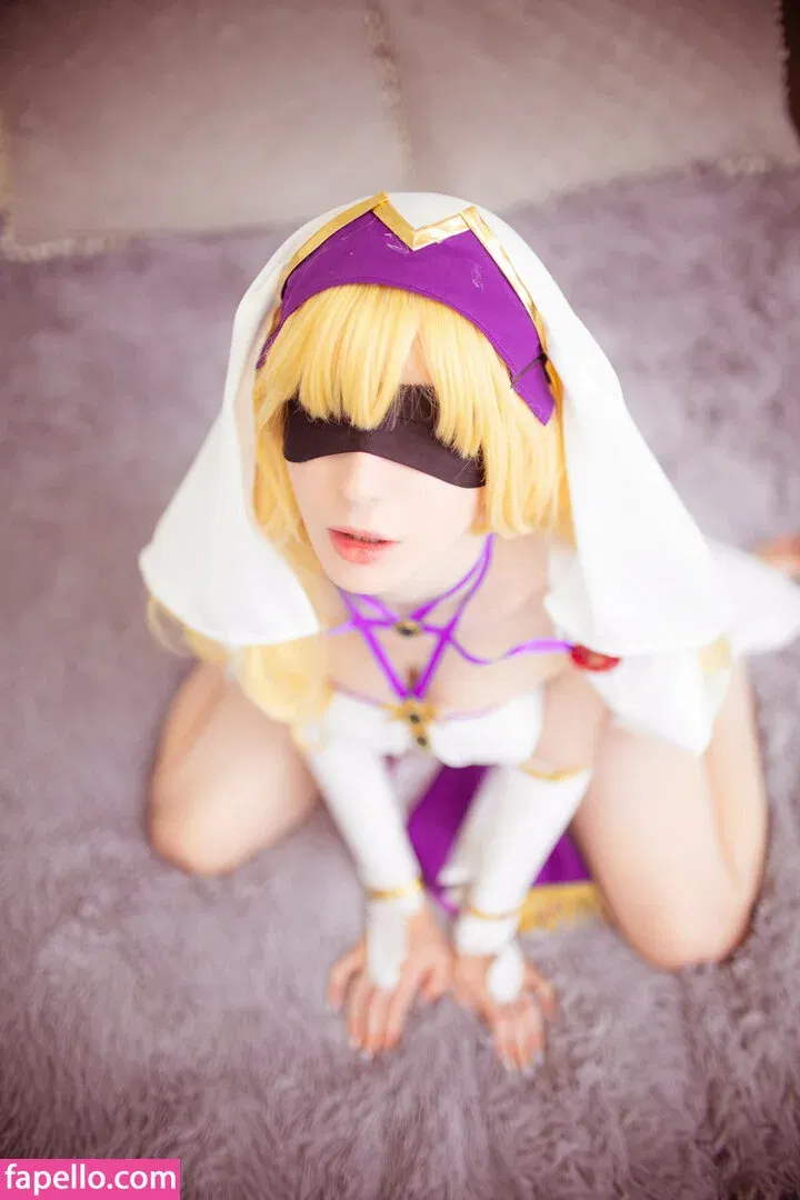 Meki Onlyfans Photo Gallery 