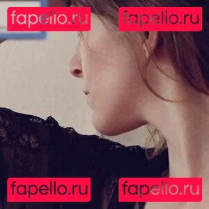 lillya_cb Onlyfans Photo Gallery 