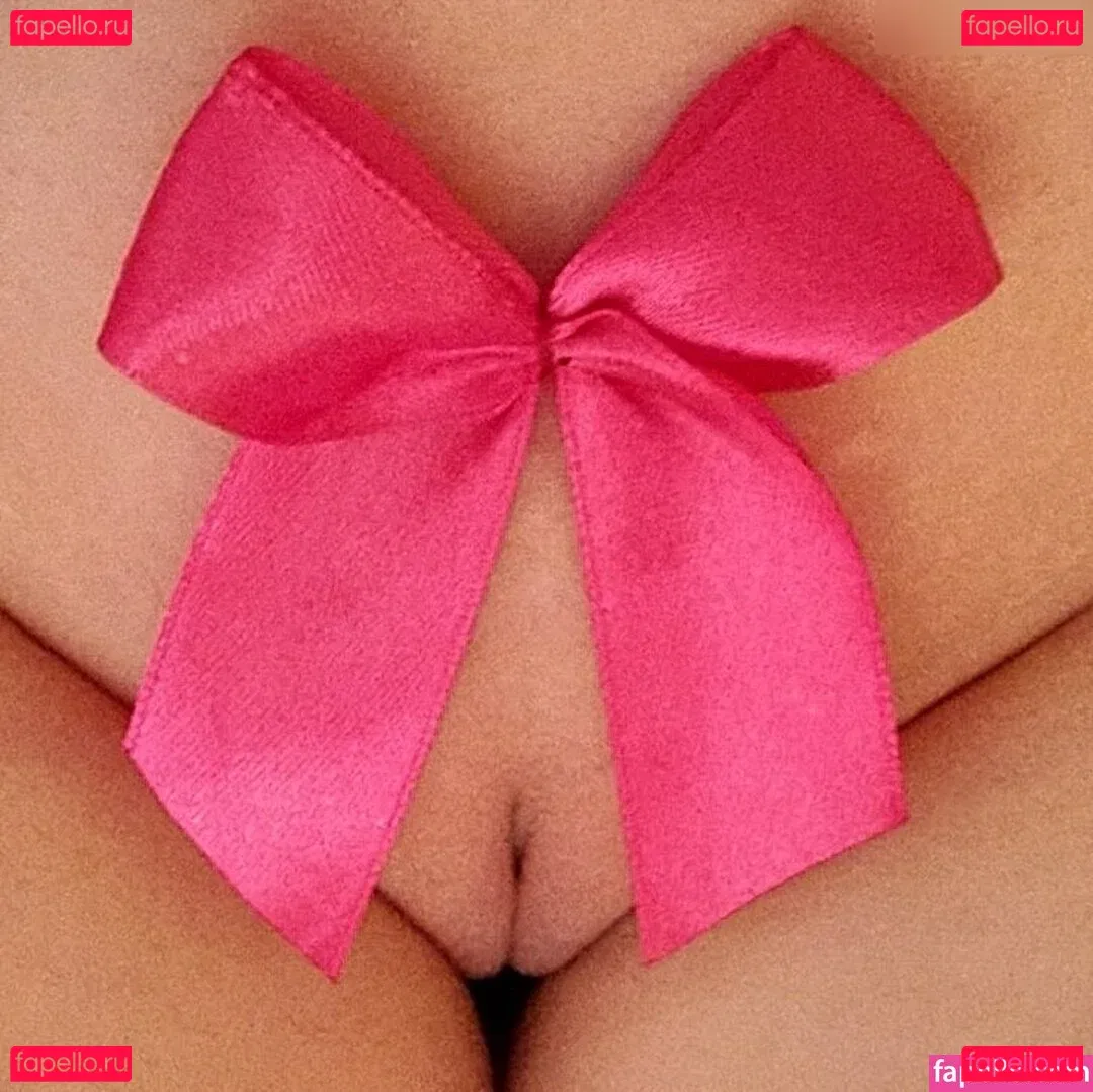 lillya_cb Onlyfans Photo Gallery 