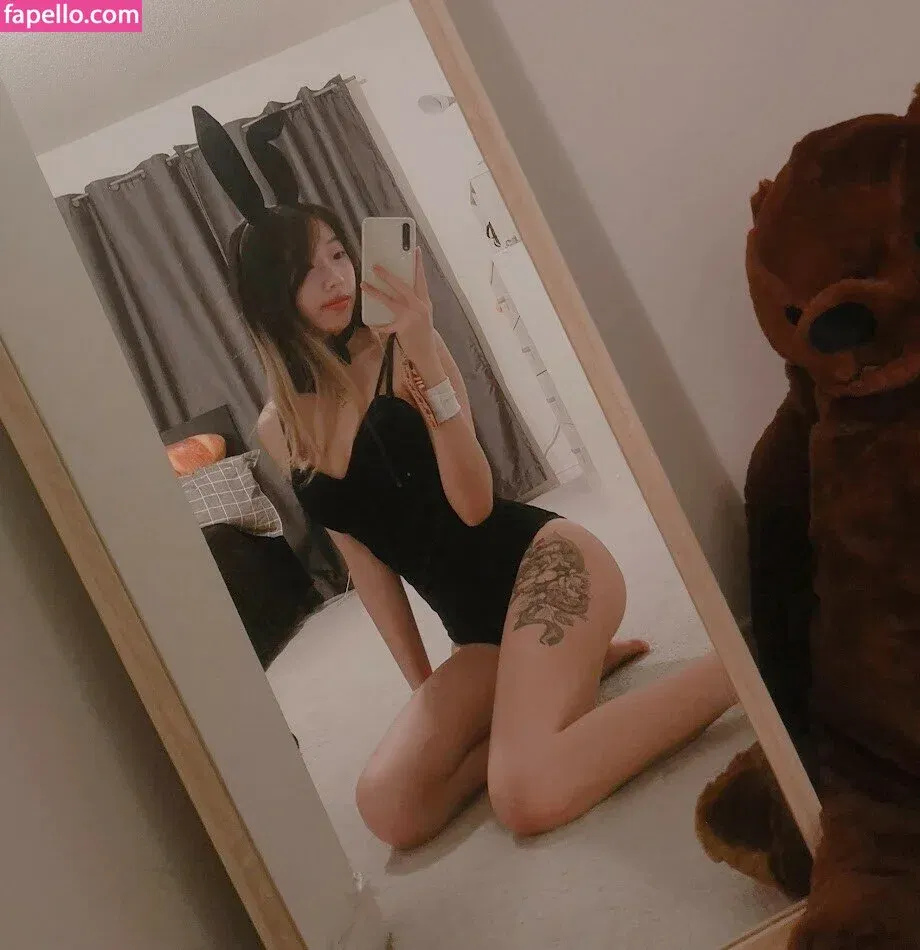 yinsdere Onlyfans Photo Gallery 