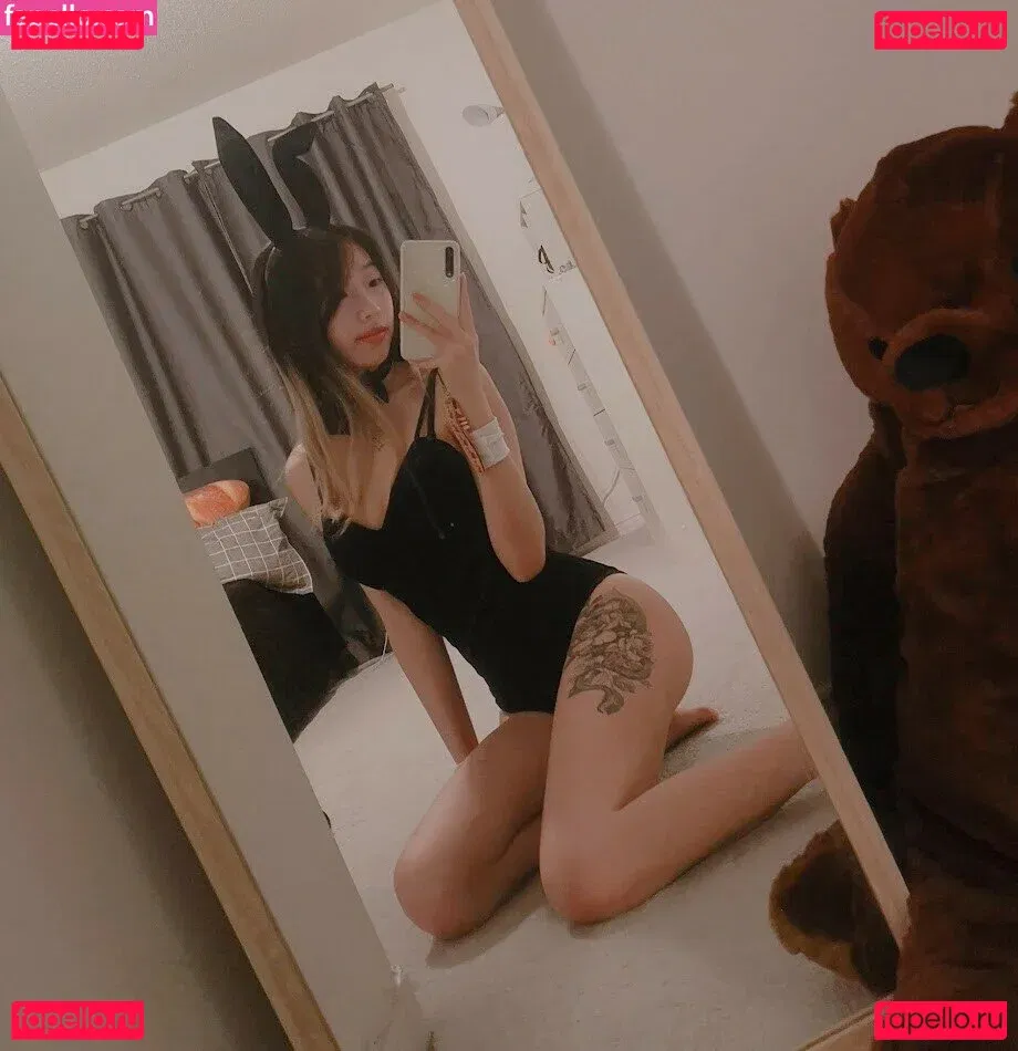 yinsdere Onlyfans Photo Gallery 