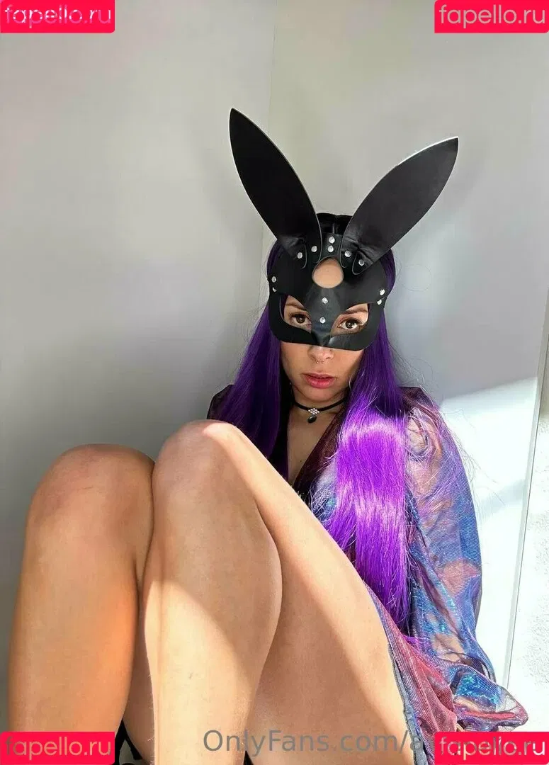 avislovee Onlyfans Photo Gallery 