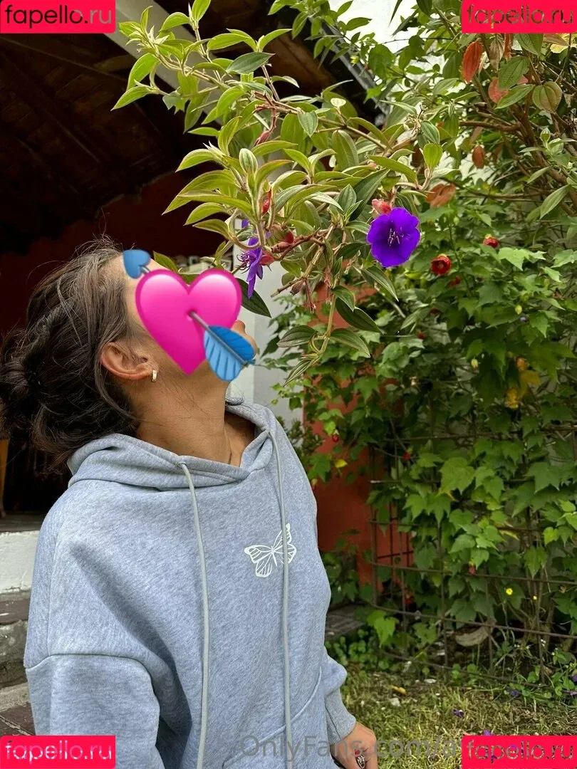 avislovee Onlyfans Photo Gallery 