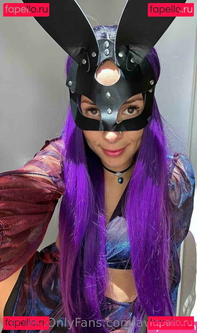 avislovee Onlyfans Photo Gallery 