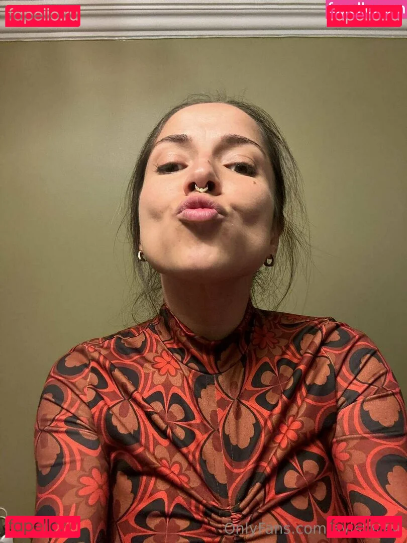 avislovee Onlyfans Photo Gallery 