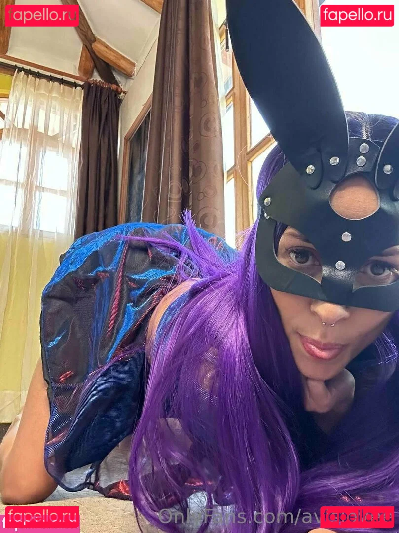 avislovee Onlyfans Photo Gallery 