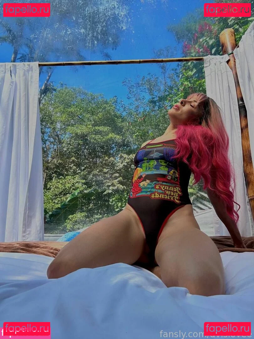 avislovee Onlyfans Photo Gallery 