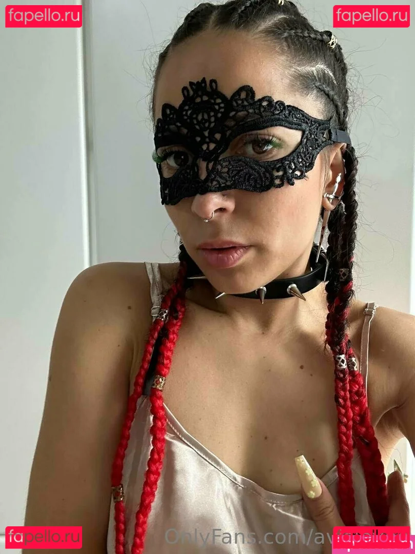 avislovee Onlyfans Photo Gallery 