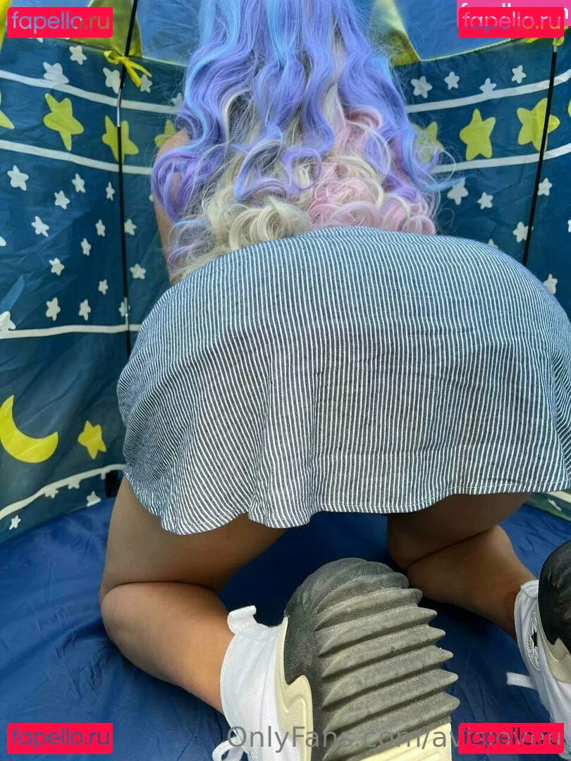 avislovee Onlyfans Photo Gallery 