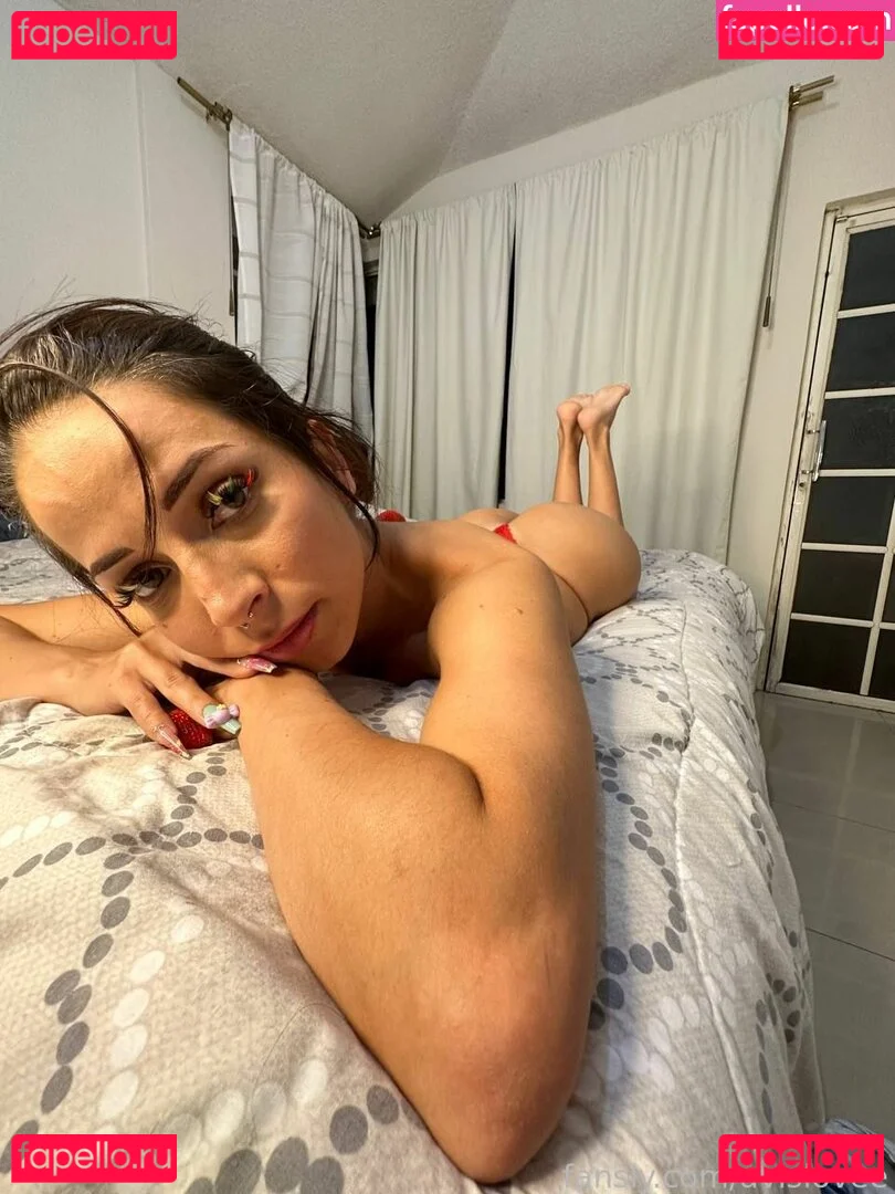 avislovee Onlyfans Photo Gallery 