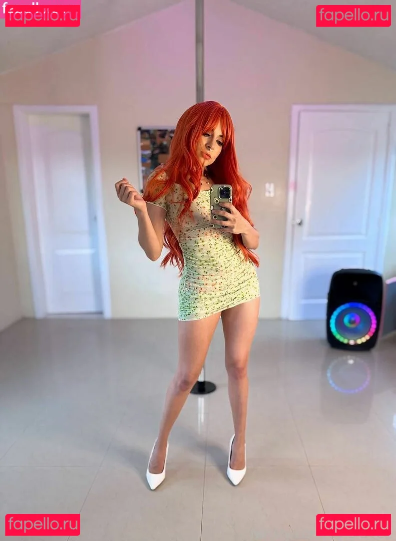 avislovee Onlyfans Photo Gallery 