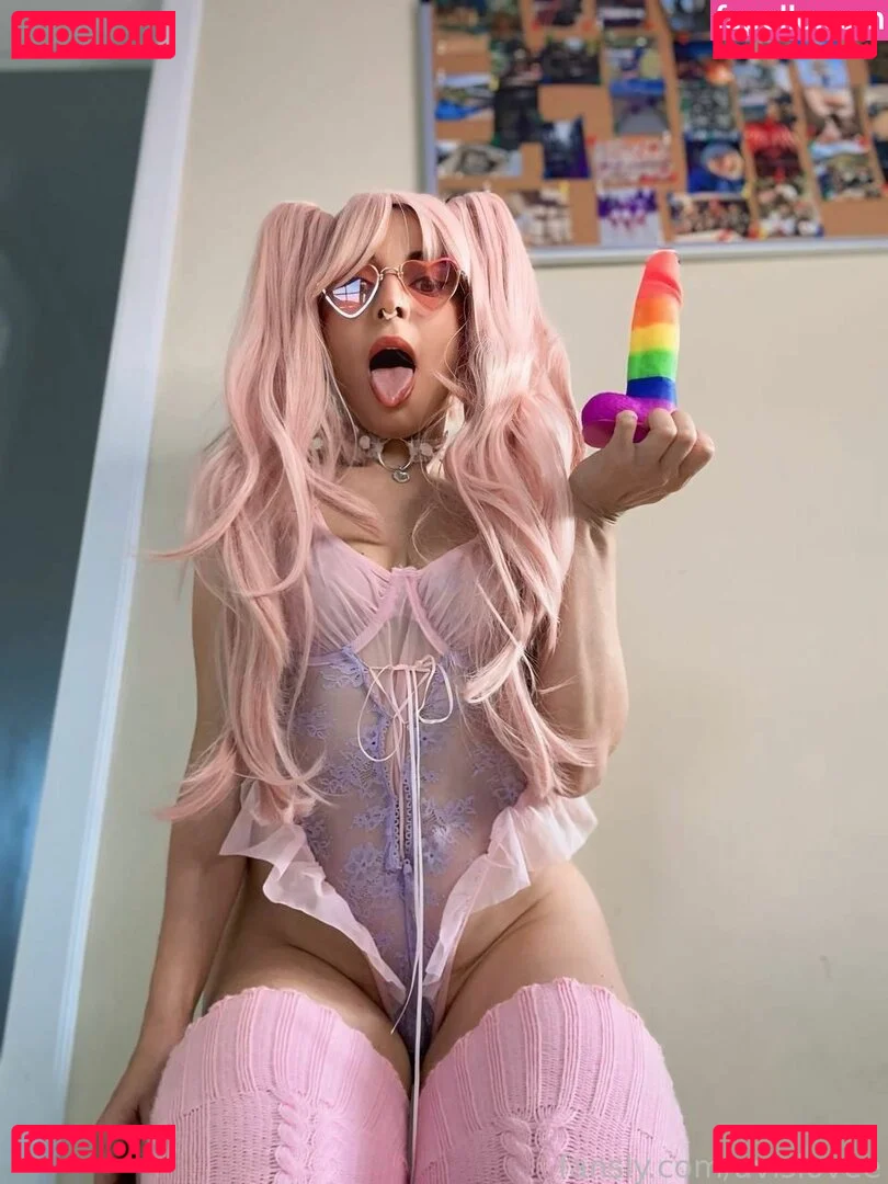 avislovee Onlyfans Photo Gallery 