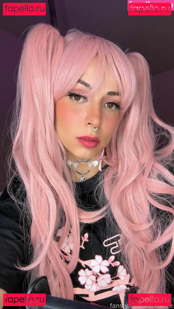 avislovee Onlyfans Photo Gallery 