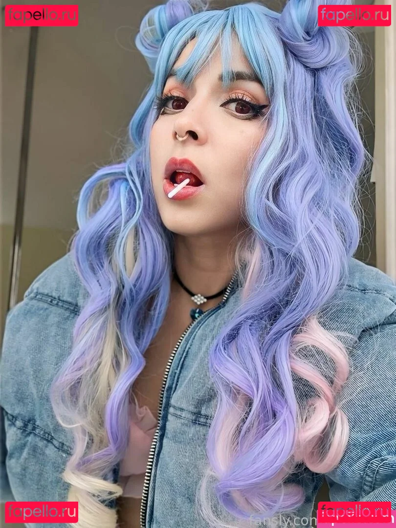 avislovee Onlyfans Photo Gallery 