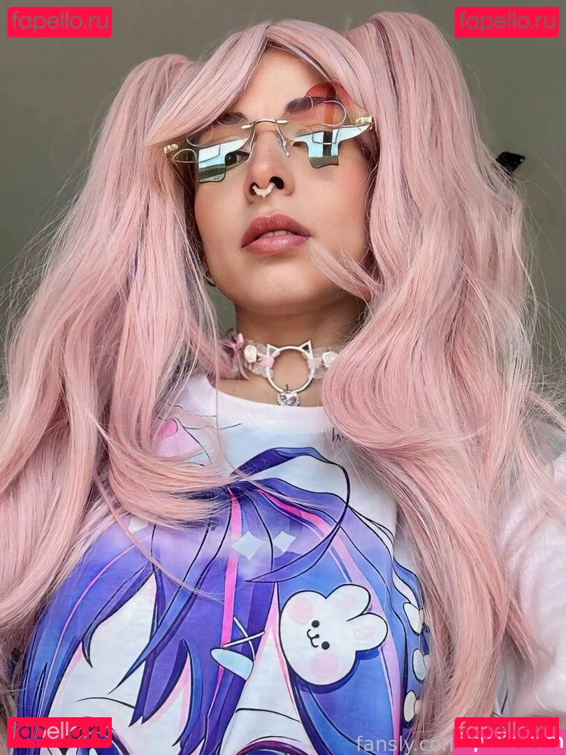 avislovee Onlyfans Photo Gallery 