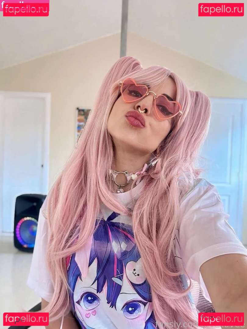 avislovee Onlyfans Photo Gallery 