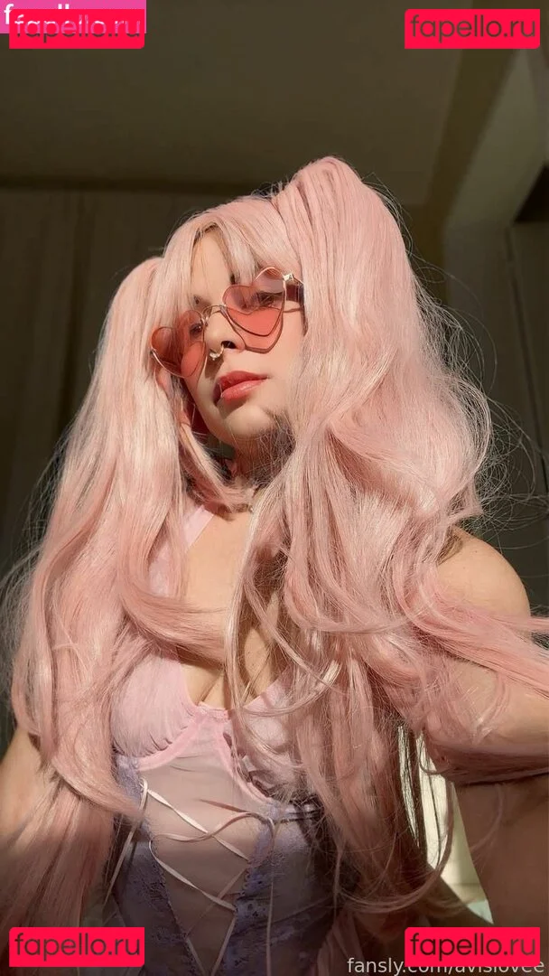 avislovee Onlyfans Photo Gallery 