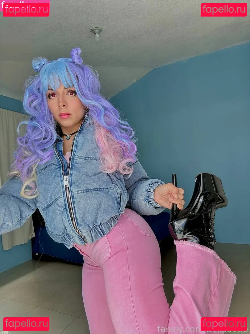 avislovee Onlyfans Photo Gallery 