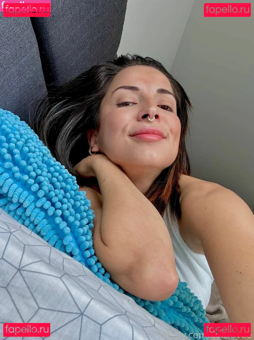avislovee Onlyfans Photo Gallery 