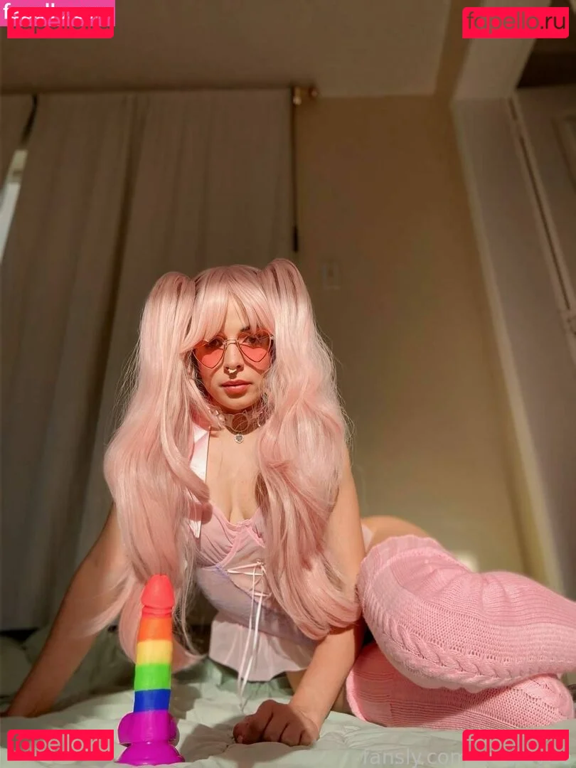 avislovee Onlyfans Photo Gallery 