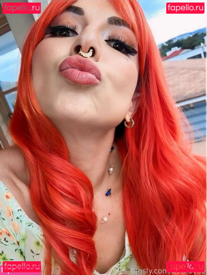 avislovee Onlyfans Photo Gallery 