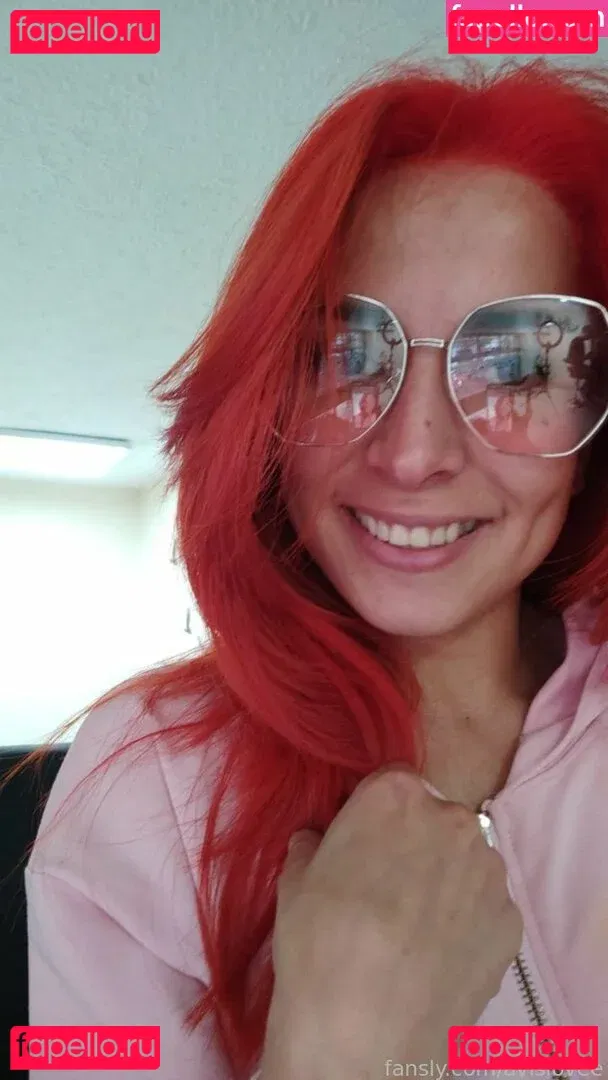 avislovee Onlyfans Photo Gallery 