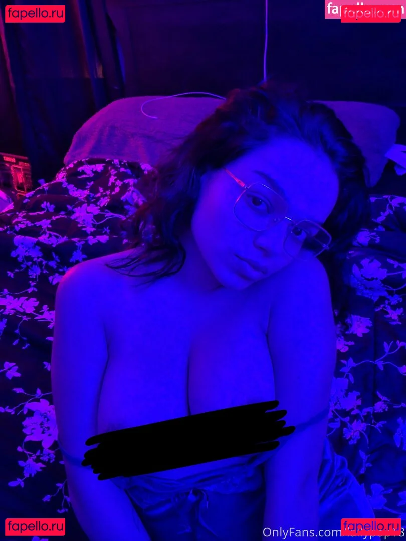 lallypop18 Onlyfans Photo Gallery 