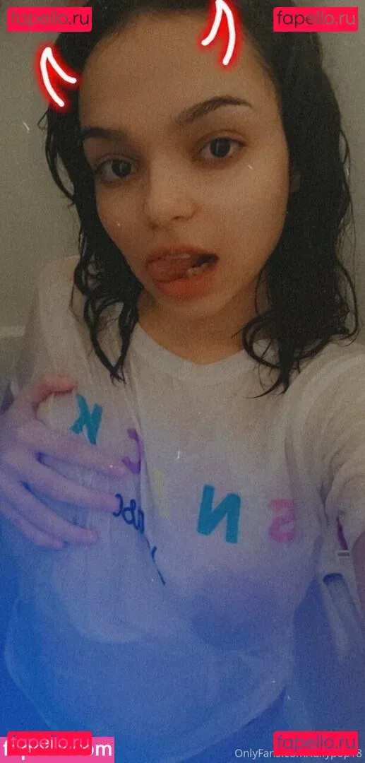 lallypop18 Onlyfans Photo Gallery 