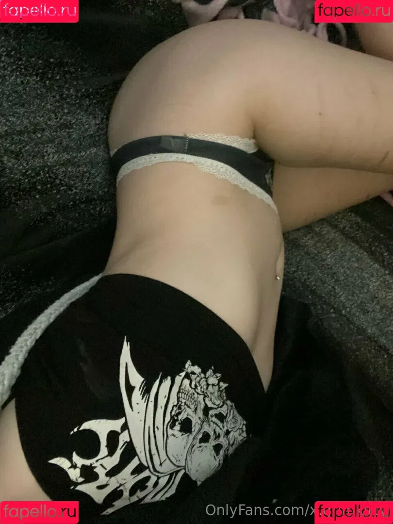 x.grimkitty Onlyfans Photo Gallery 