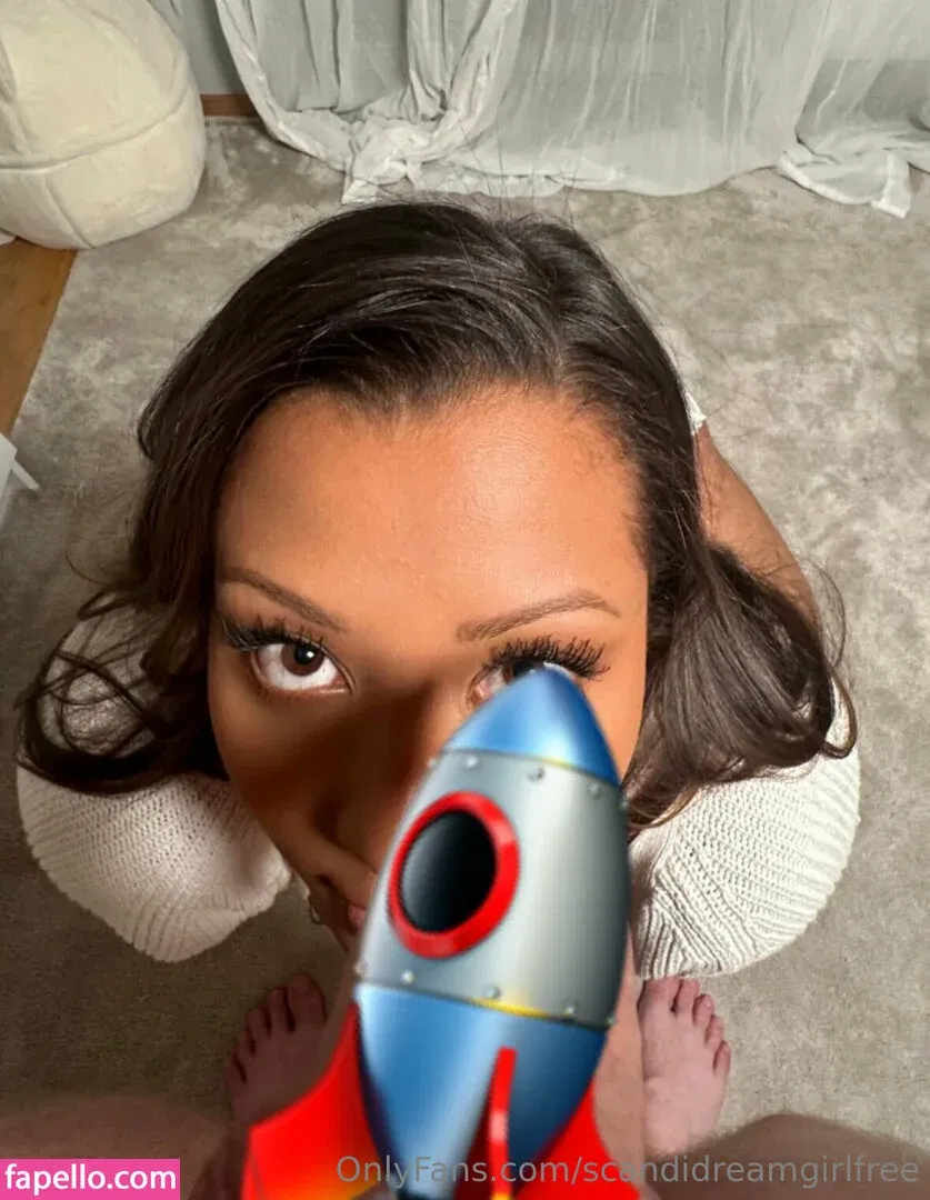 scandidreamgirl Onlyfans Photo Gallery 