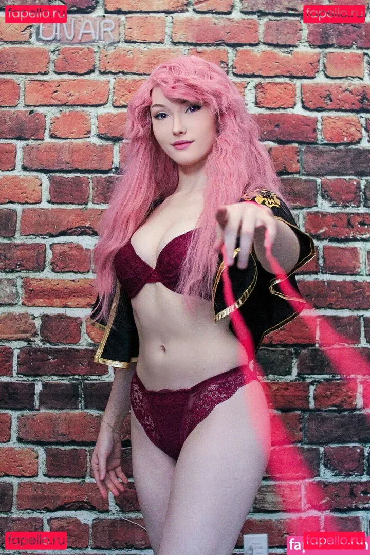 Chameleahn Onlyfans Photo Gallery 