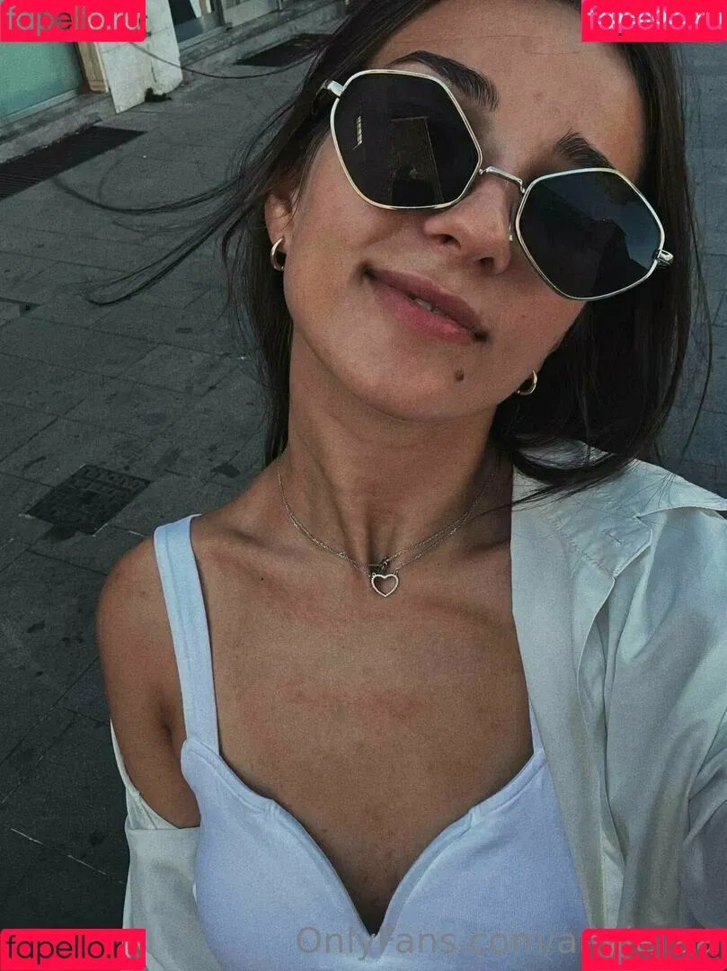 annie_aa Onlyfans Photo Gallery 